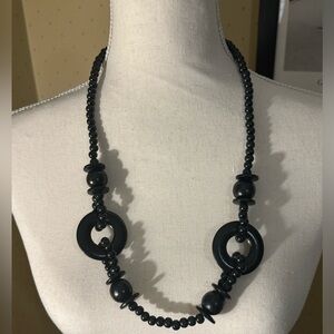 Mod black wood bead necklace